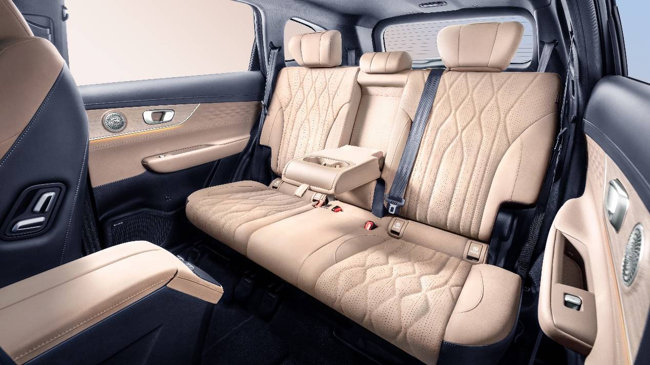 新時代的國民車?5+2座電混SUV要超預期