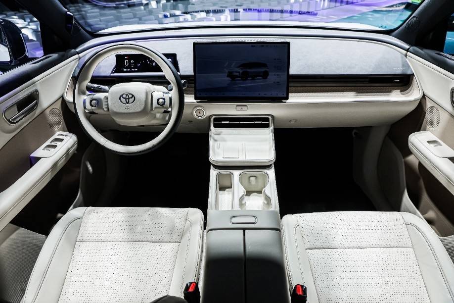 廣汽豐田開始卷了,就為了讓你肆意躺平