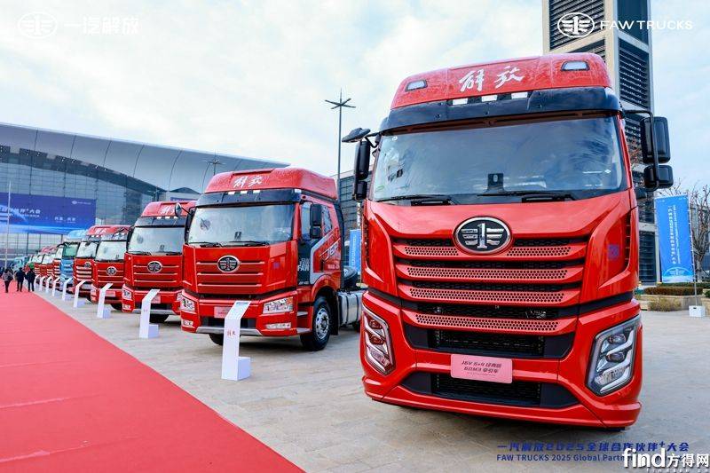 重汽/解放爭冠!徐工/北汽份額上升!2024年牽引車銷47萬輛 5101736907188_