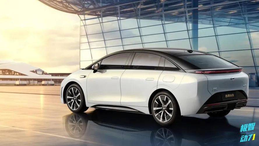 吉祥航空也造車了?首款車型工信部申報,你覺得如何? 圖片