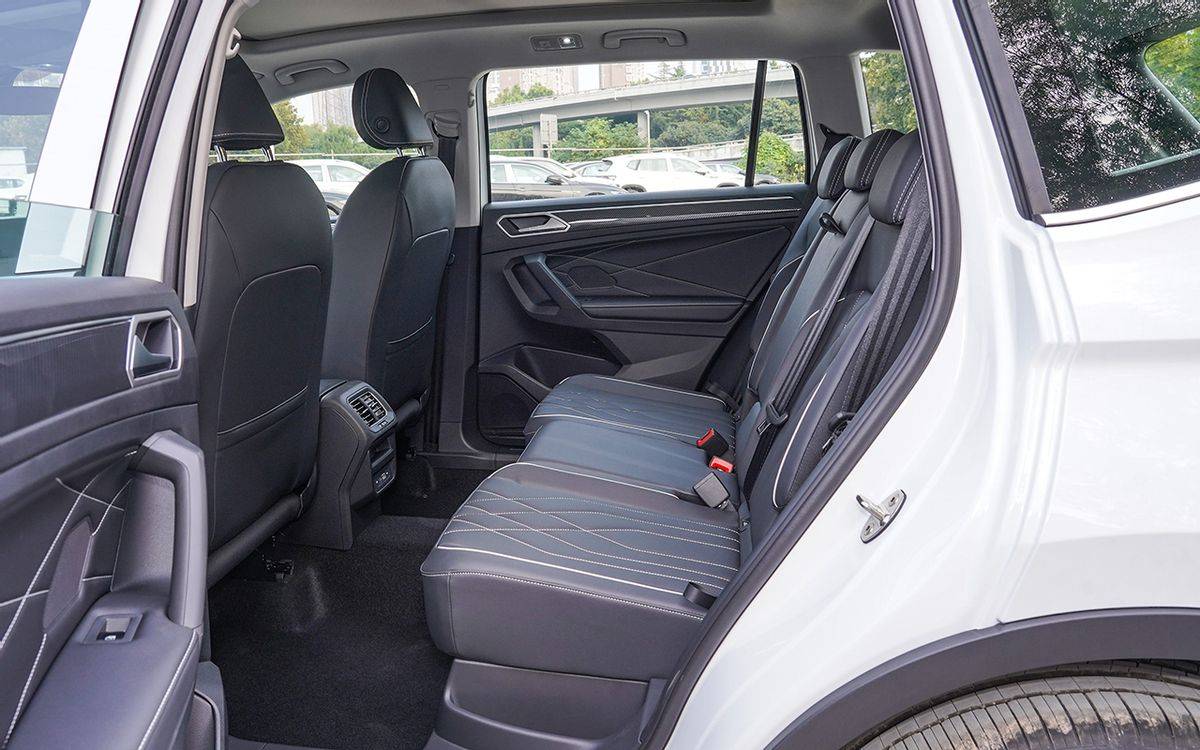 大眾途觀L:你以為燃油車賣不好,其實(shí)我銷量又支棱起來了