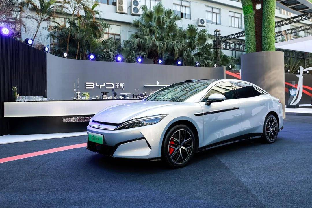 以設計承載文化 比亞迪漢L/唐L能否掀起世界浪潮?