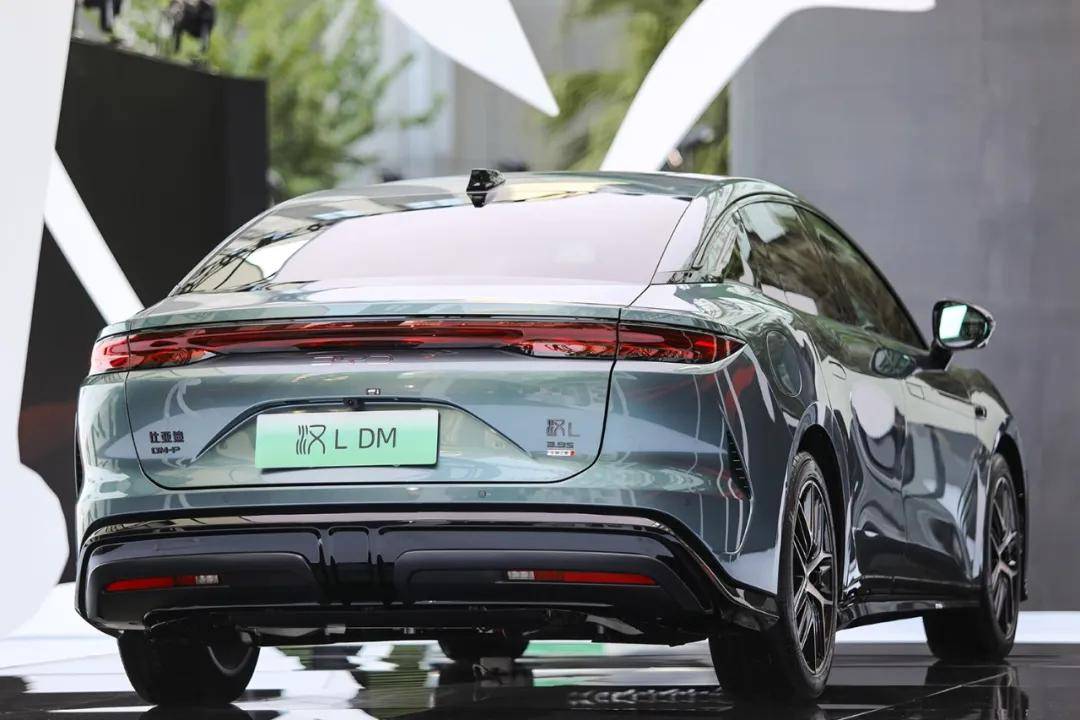 以設計承載文化 比亞迪漢L/唐L能否掀起世界浪潮?