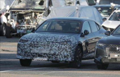 純電版外觀小幅調(diào)整 DS No4諜照曝光