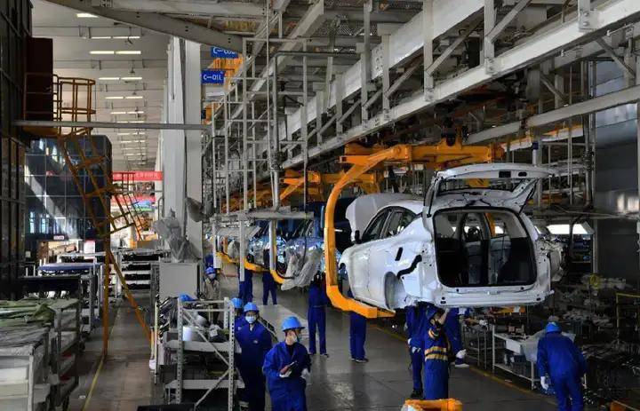 特朗普29分鐘就職演講背后:中國汽車業(yè)的危與機