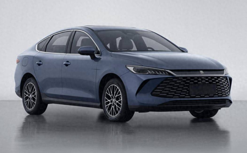 2024最暢銷插混、增程車型:比亞迪占7款,問(wèn)界、理想是最大黑馬