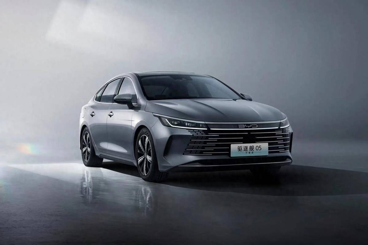 2024最暢銷插混、增程車型:比亞迪占7款,問(wèn)界、理想是最大黑馬