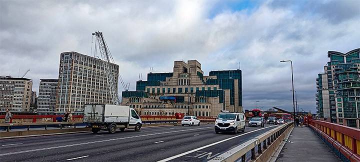 想在倫敦租車自駕,為何我勸你三思?