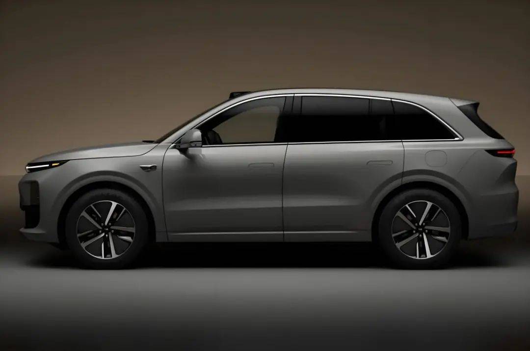 2024-2025年:?jiǎn)柦缫l(fā)的蝴蝶效應(yīng)