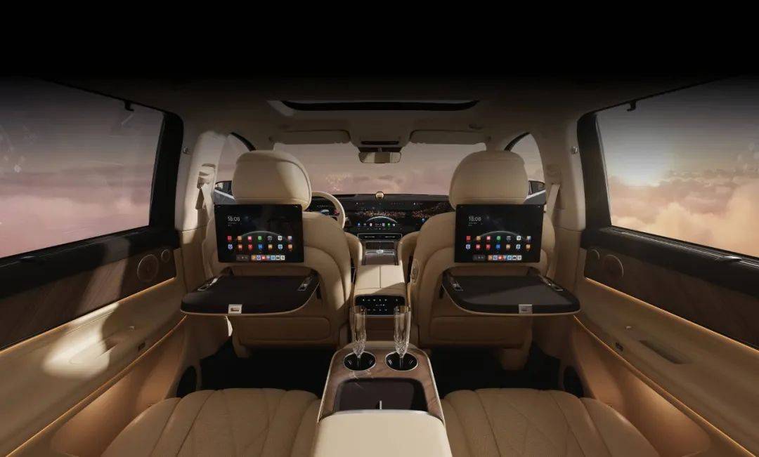 2024-2025年:?jiǎn)柦缫l(fā)的蝴蝶效應(yīng)