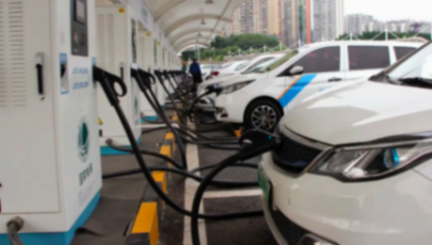 新能源汽車的浪越大,保險難和殘值低的問題就越需破局!