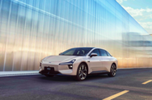 小鵬汽車反超,新勢力競爭格局蛇年生變!