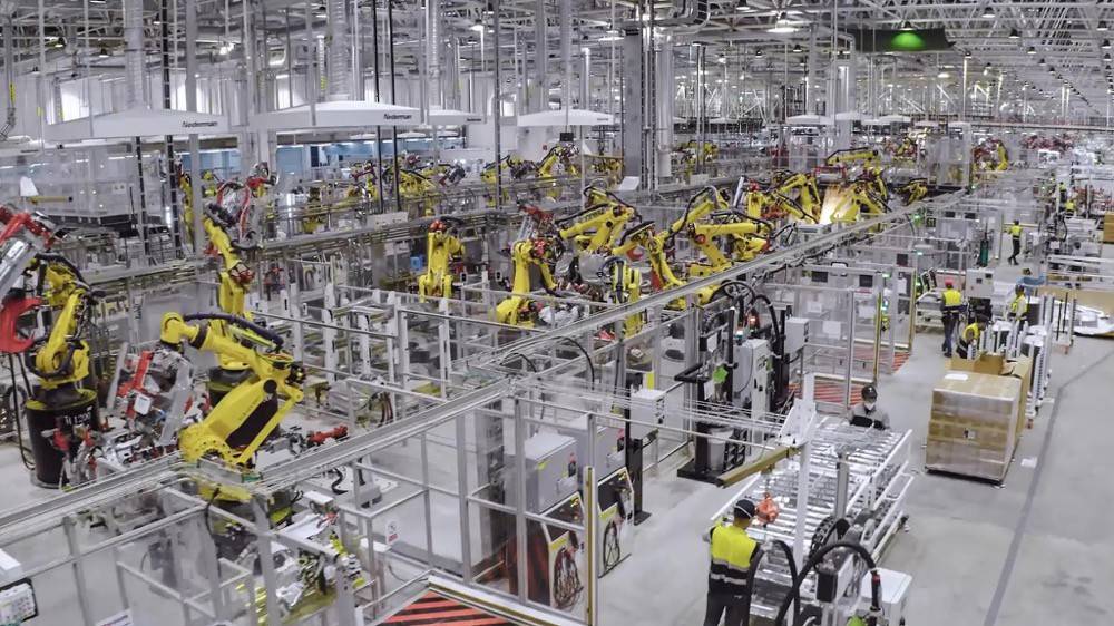 比互聯(lián)網(wǎng)裁員更狠,汽車圈的35歲定律,卷資歷沒用了