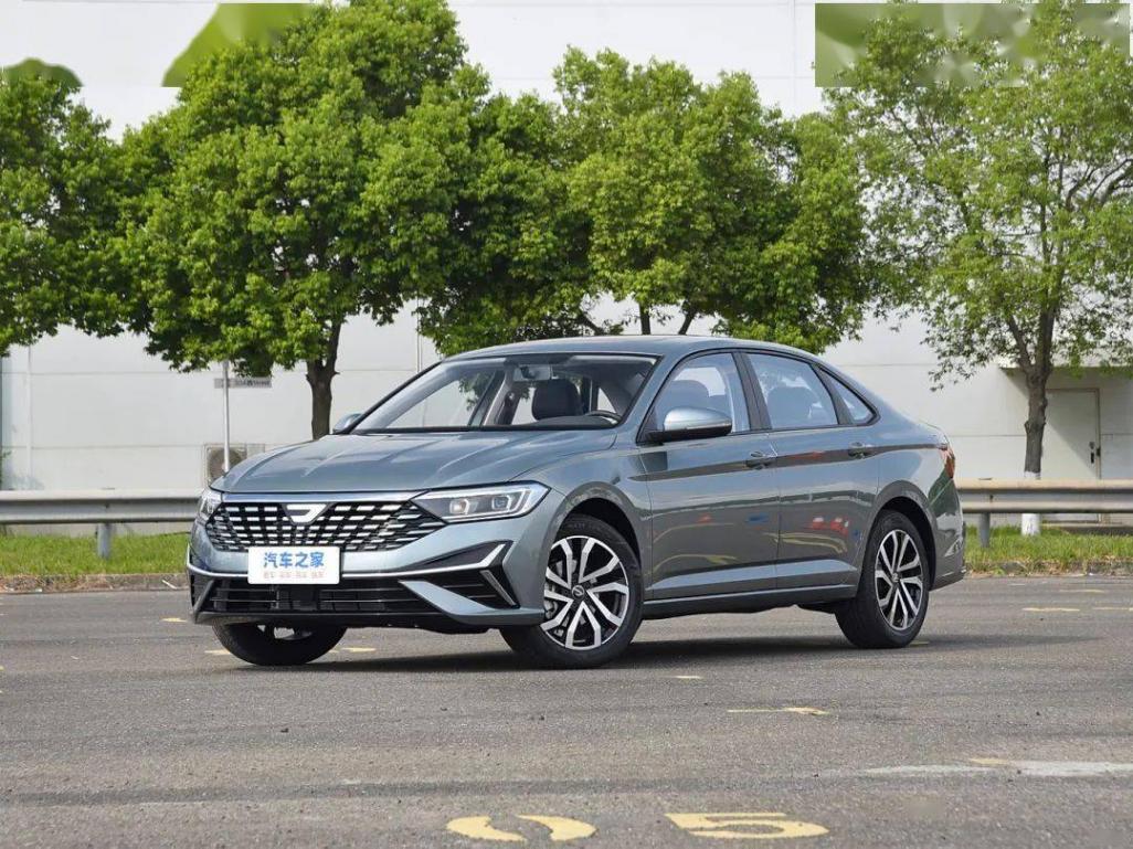 不到9萬買“大眾速騰”?比軒逸大一圈!發動機帶T!家用買它可太香了!