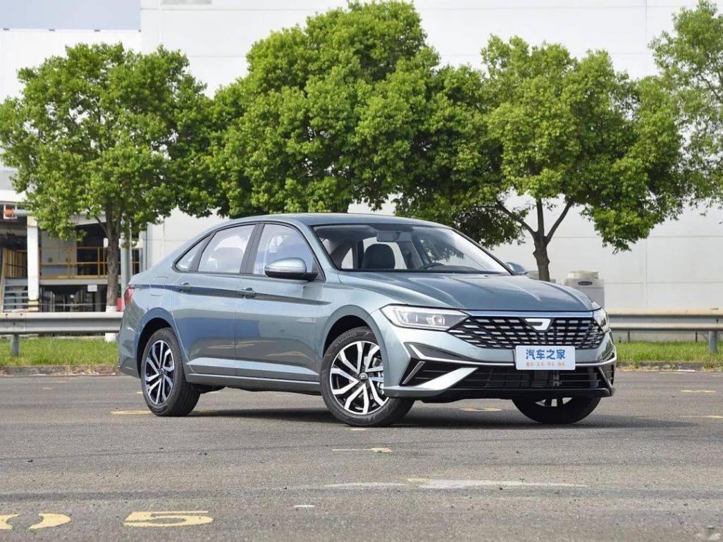 不到9萬買“大眾速騰”?比軒逸大一圈!發動機帶T!家用買它可太香了!