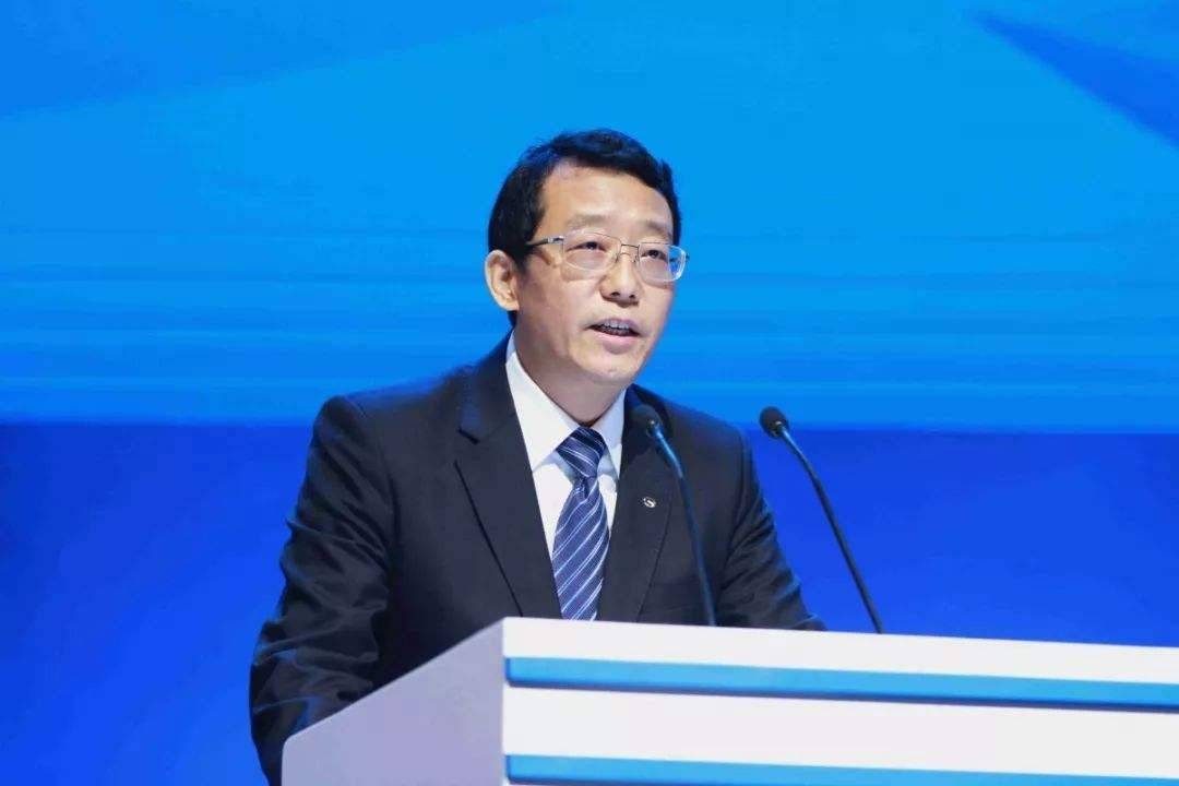 接棒曾慶洪履新廣汽集團董事長,馮興亞直面“三大戰役”