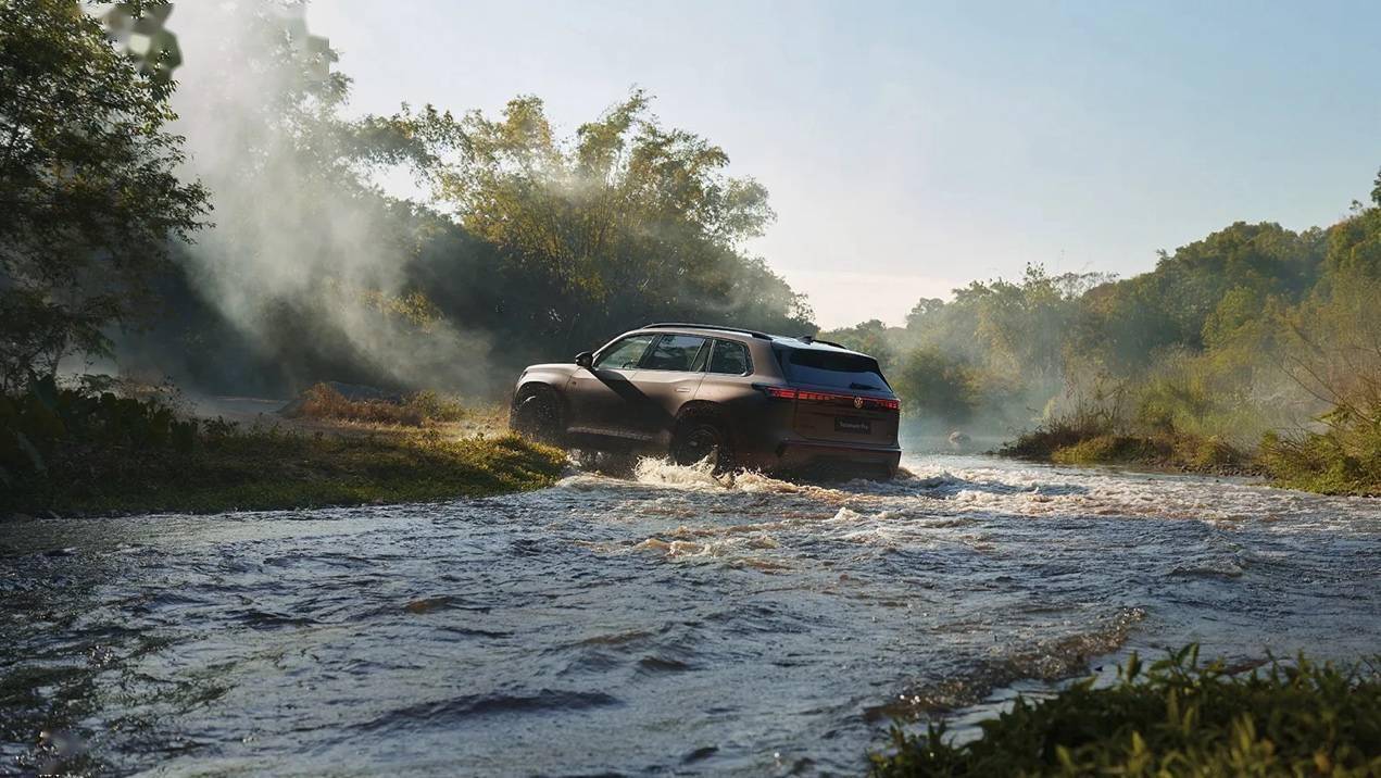 上汽大眾全新途昂PRO亮相,2.0T五代EA888發(fā)動(dòng)機(jī)能否撐起燃油SUV一片天?