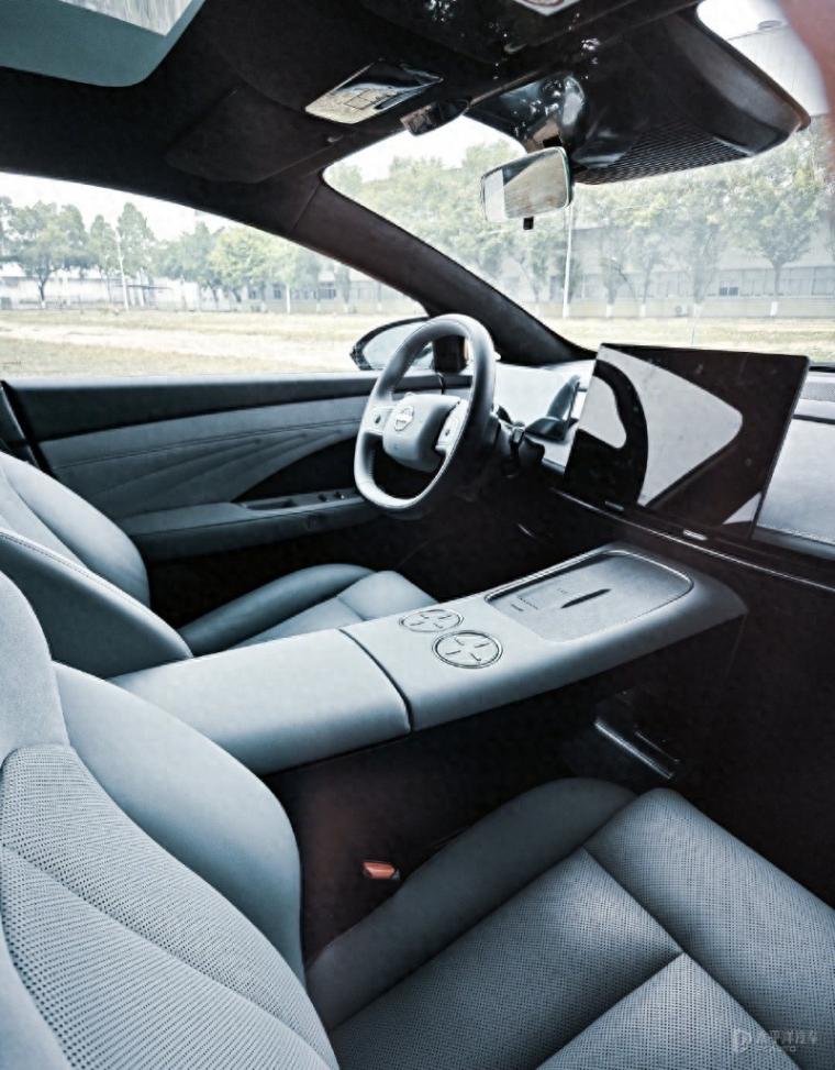 日產N7內飾曝光!改走“新勢力”路線了?