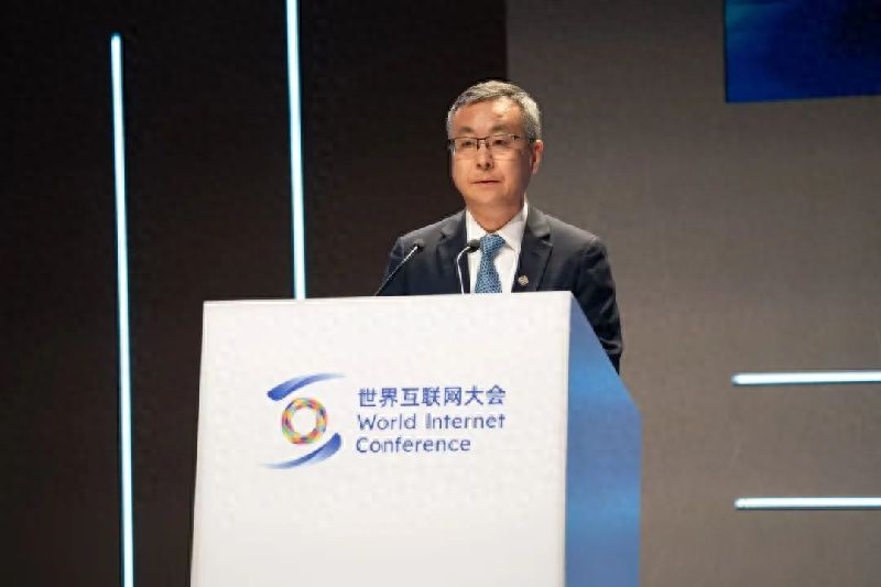 中國移動張冬:技術(shù)應(yīng)用正從弱人工智能,邁向超級人工智能