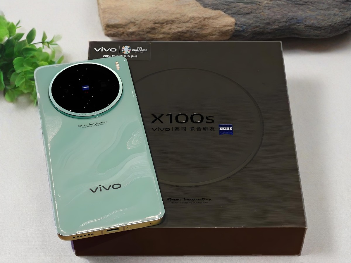 從5199元跌至3729元,16GB+1TB+蔡司影像+100W,vivo拒絕高價低配