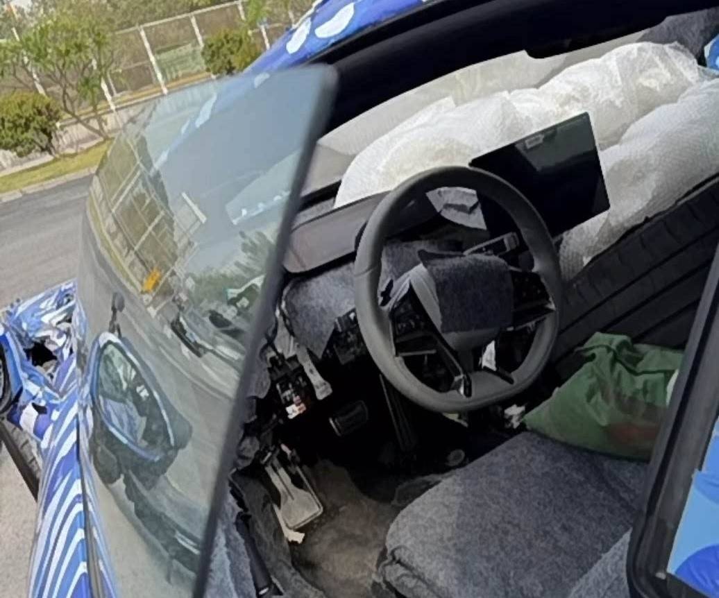 騰勢(shì)超跑最新諜照!酷似法拉利,性能或超911,有望上海車展亮相