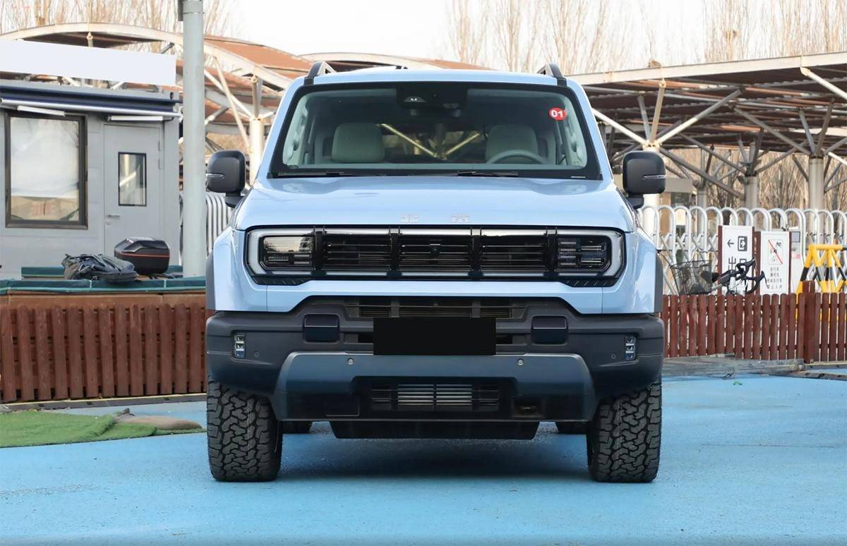 比預(yù)售價低4萬,BJ40增程版上市,17.98萬元起