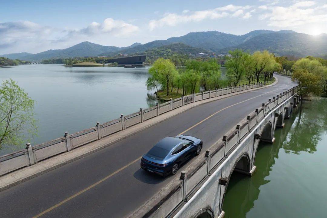 13.98萬元起,雙動力可選,吉利銀河星耀8開啟預(yù)售