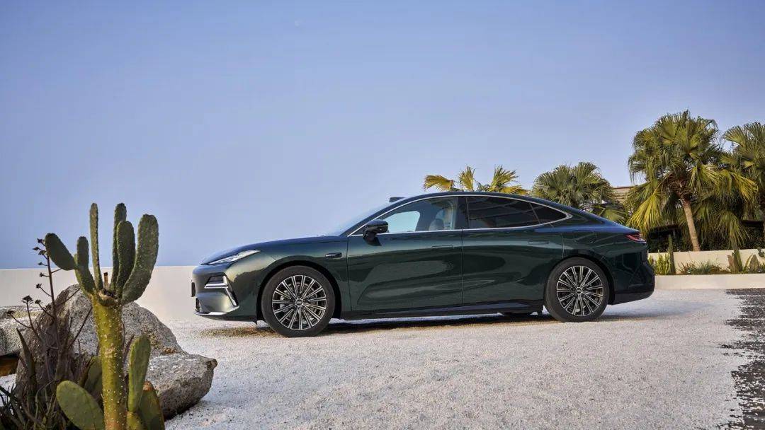 13.98萬元起,雙動力可選,吉利銀河星耀8開啟預(yù)售