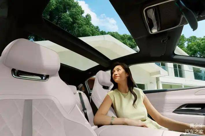 10萬級B級電轎新標桿!MAZDA EZ-6鷺羽白內飾煥新上市