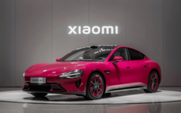 小米SU7大燈翹邊?官方回應了,極小范圍內的車輛可能會局部變形