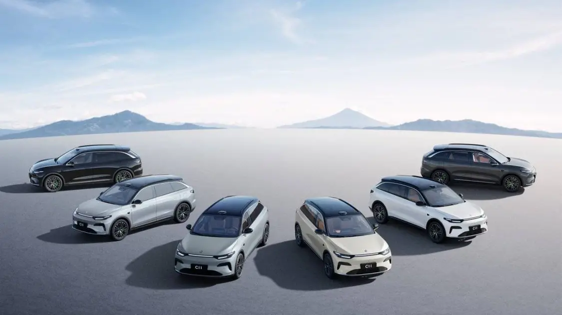 零跑不想再做「半價(jià)理想」或「半價(jià)特斯拉」了,他們的下一個(gè)目標(biāo)是高端化。