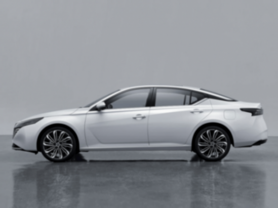 合資中型車加長至近5米,這個PLUS版還挺帥