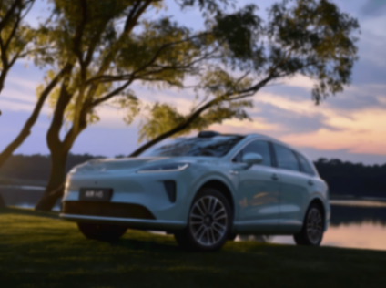 史上最強新車潮,單日五車連發!鴻蒙智行殺紅眼了