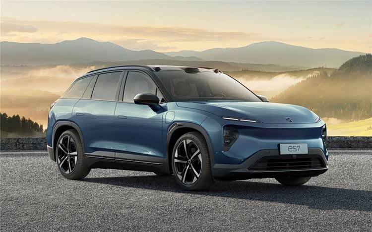 100kWh車型全線大降2萬,蔚來汽車精準(zhǔn)“點(diǎn)穴”