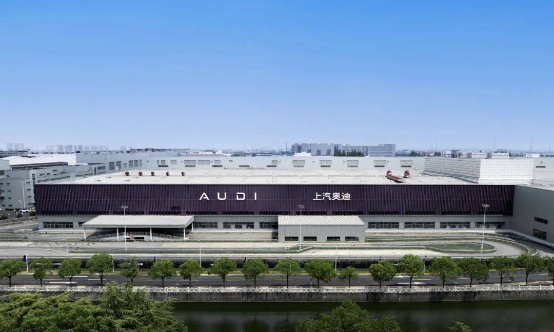 456天閃電戰,AUDI 定義新豪華