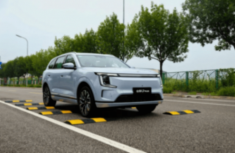 7口之家夠用的旅行小房車 捷途山海L7 PLUS上市 最低10.99萬元