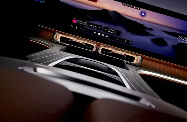 奔馳史上最大中控屏!全新GLC EV內飾官圖發布:滿眼全是屏 奔馳史上最大中控屏!全新GLC EV內飾官圖發布:滿眼全是屏