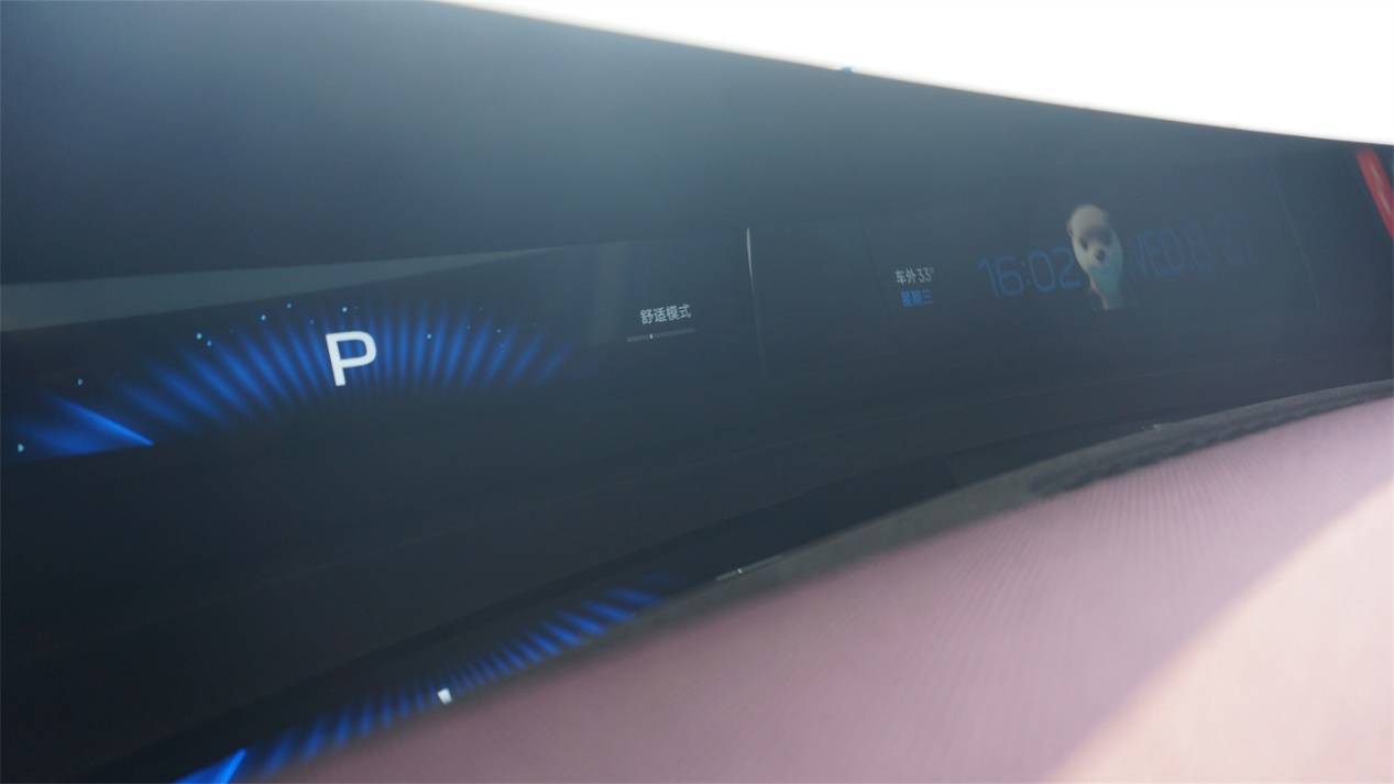 靠臉上位的小米YU7,能靠才華收服人心么?