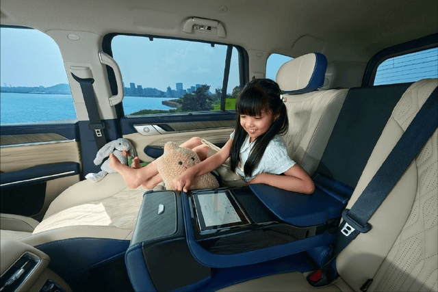 硬派豪華與新能源完美融合 坦克500 Hi4-T閃耀成都車展