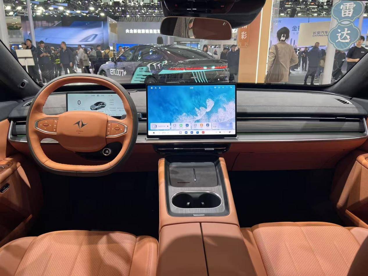 半價小米SU7!eπ007+僅13.99萬起,性能智能全都有