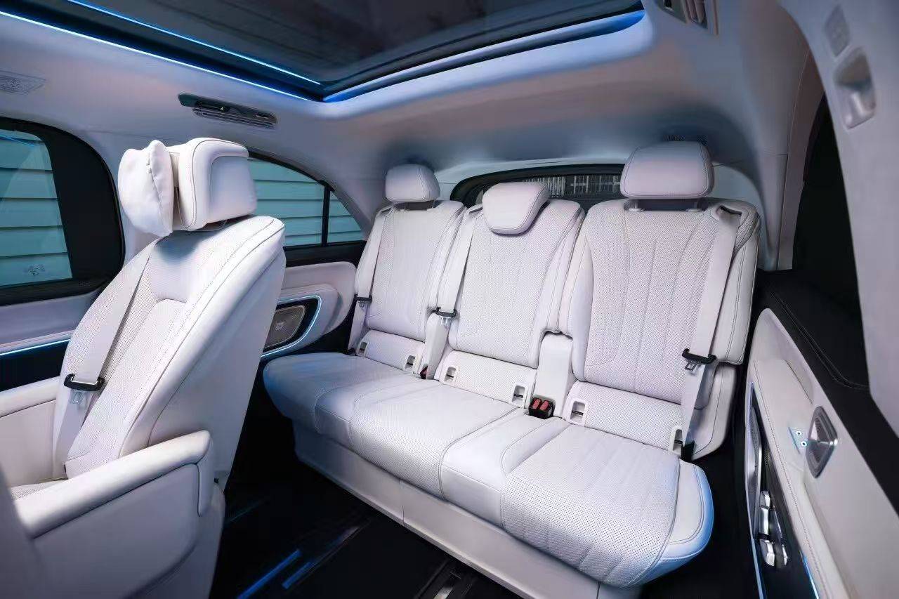 奔馳VLE首秀:續航700km,對標MEGA